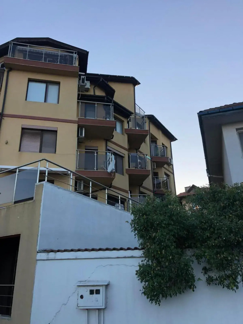 Апартамент 10