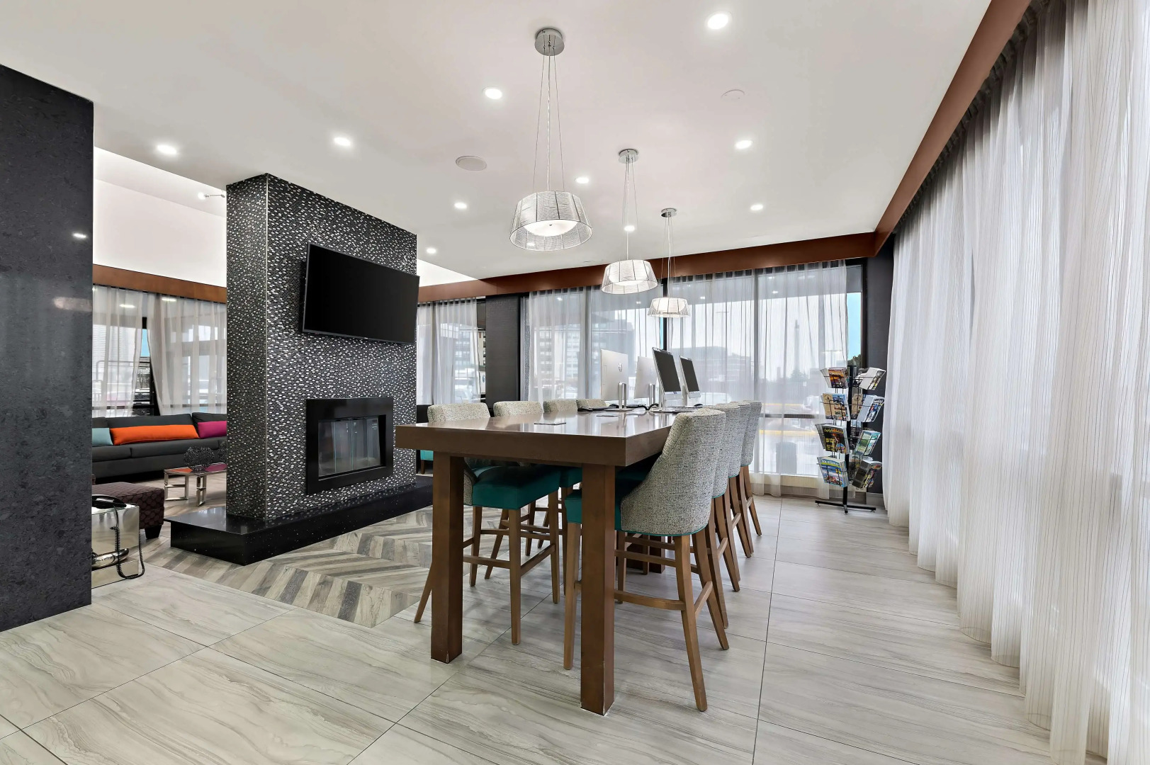 Best Western Plus Toronto North York Hotel & Suites