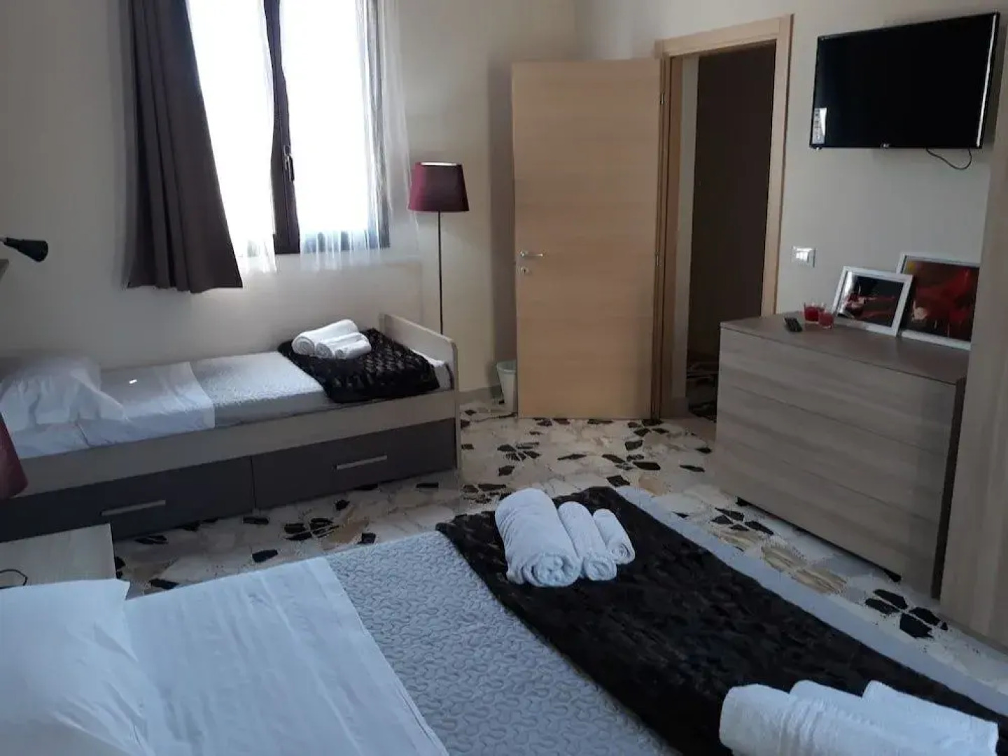 Отель Antares B&B