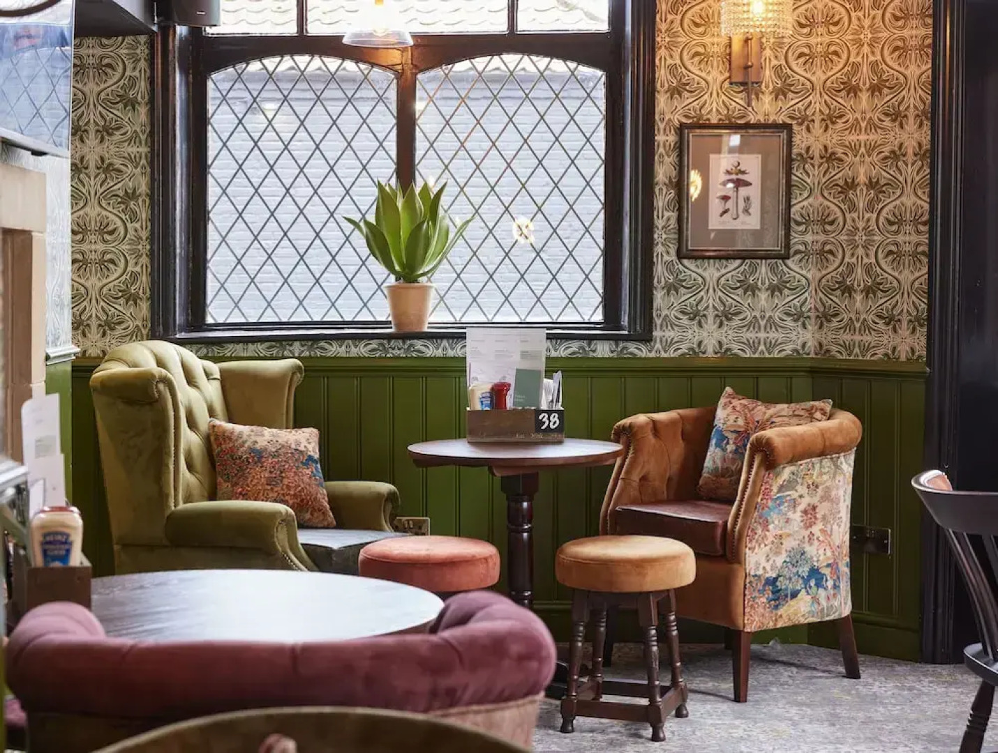 Kings Head Hotel by Greene King Inns