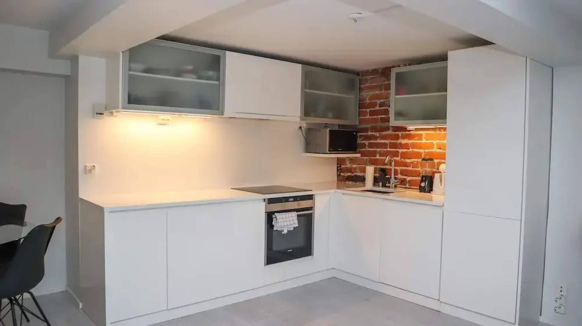 Kotimaailma Penthouse Studio