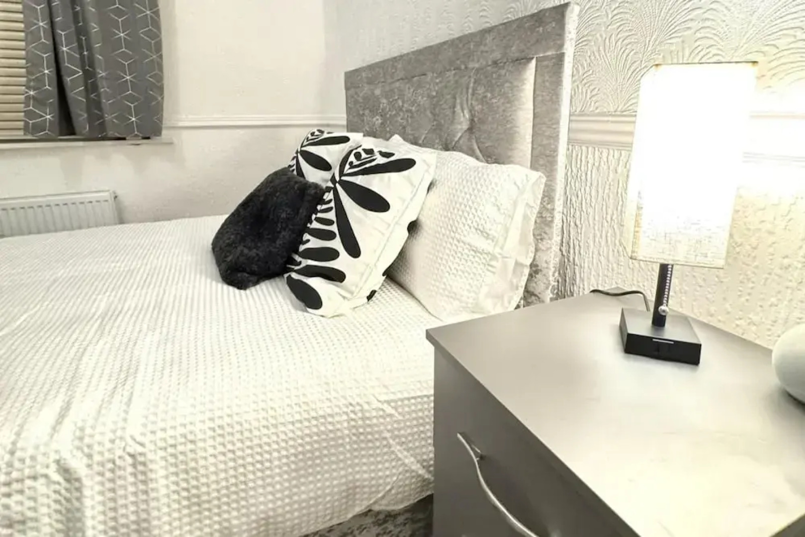 Unwind at Hebburn House-your Serene Retreat Awaits