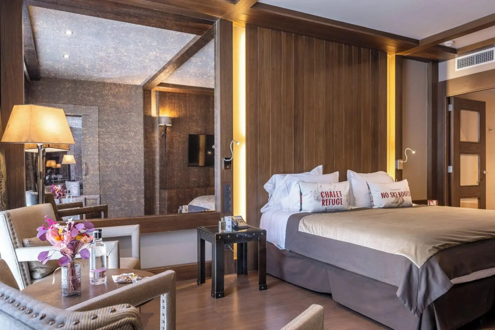 Hotel Val De Neu