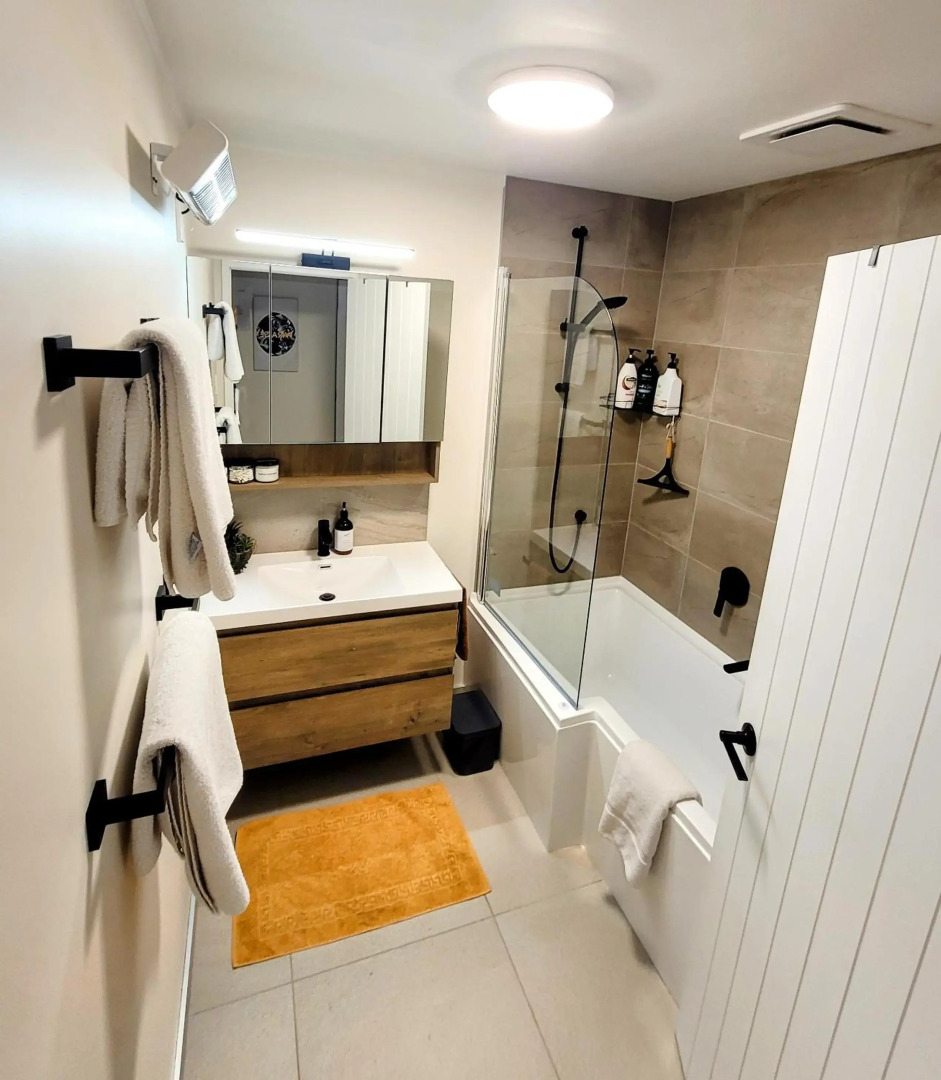 Garden Bliss & Bird Sanctuary in Paihia Estuary