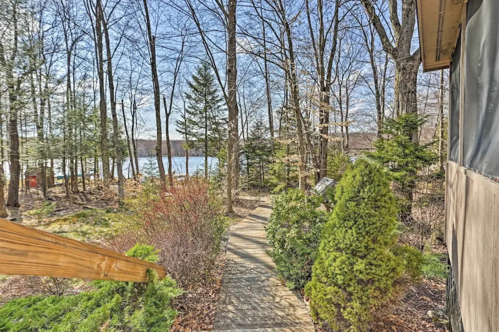 Pocono Lake Paradise w/ Private Beach & Dock!