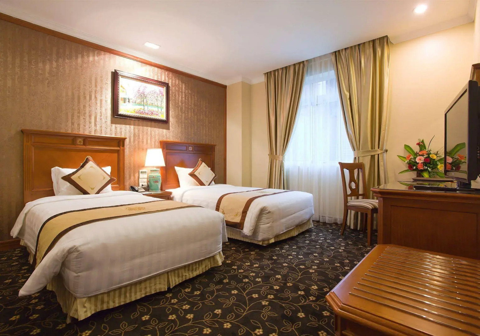 A25 Hotel - 19 Phan Dinh Phung