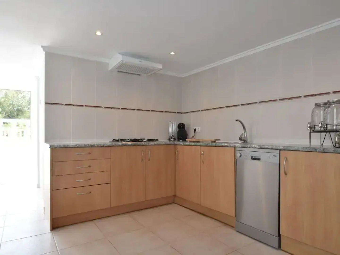 Fantastic Villa in Oliva, Great View of the Mountains & Private Swimming Pool