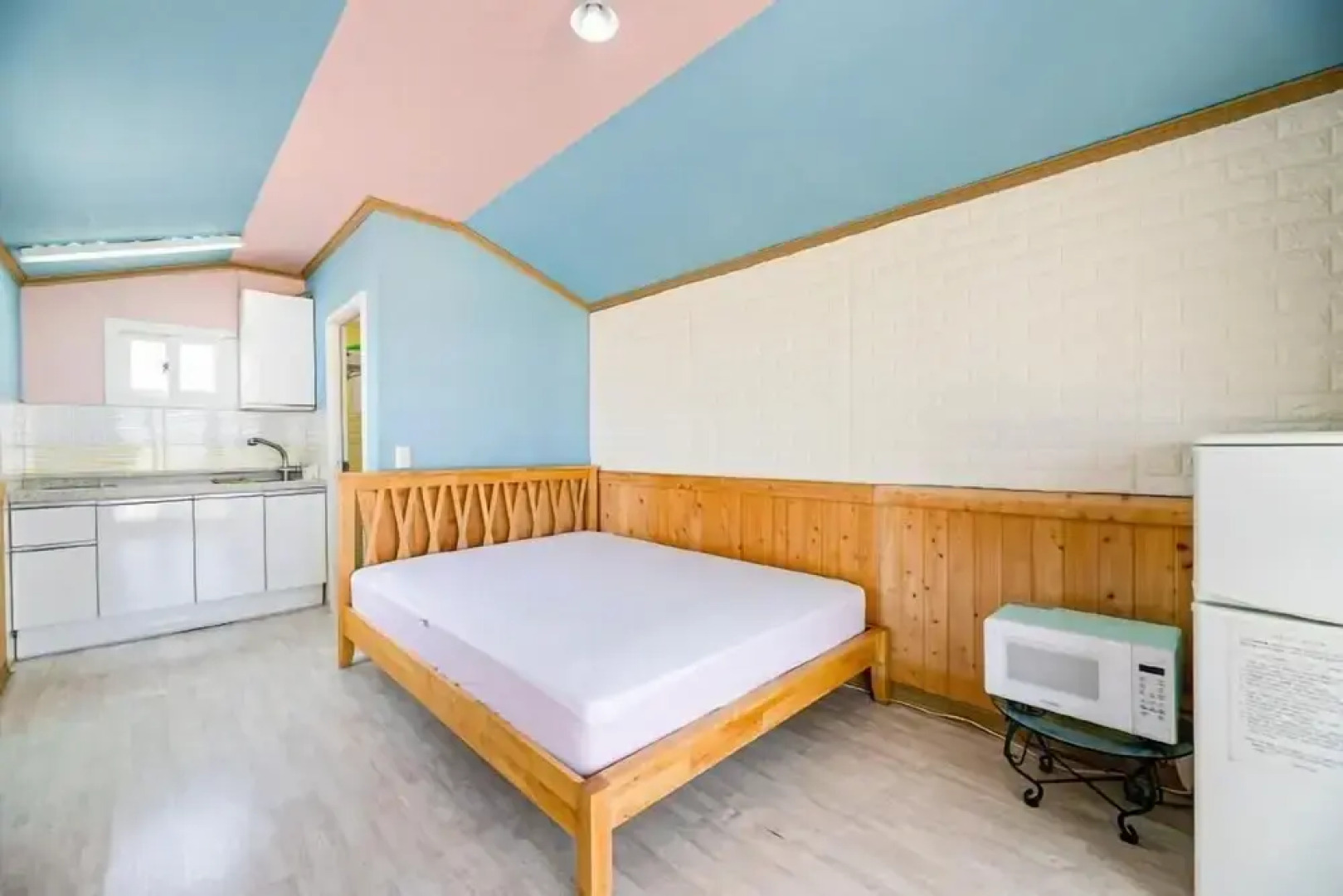 Gangneung Love Pension