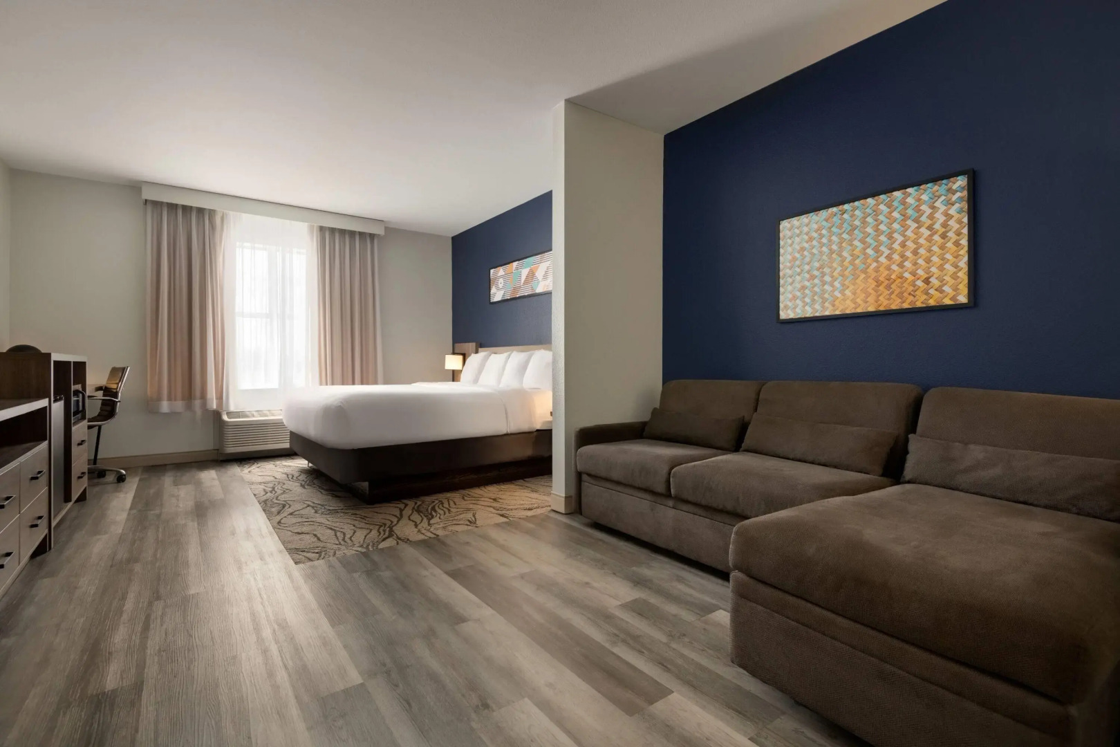 La Quinta Inn & Suites by Wyndham Montgomery