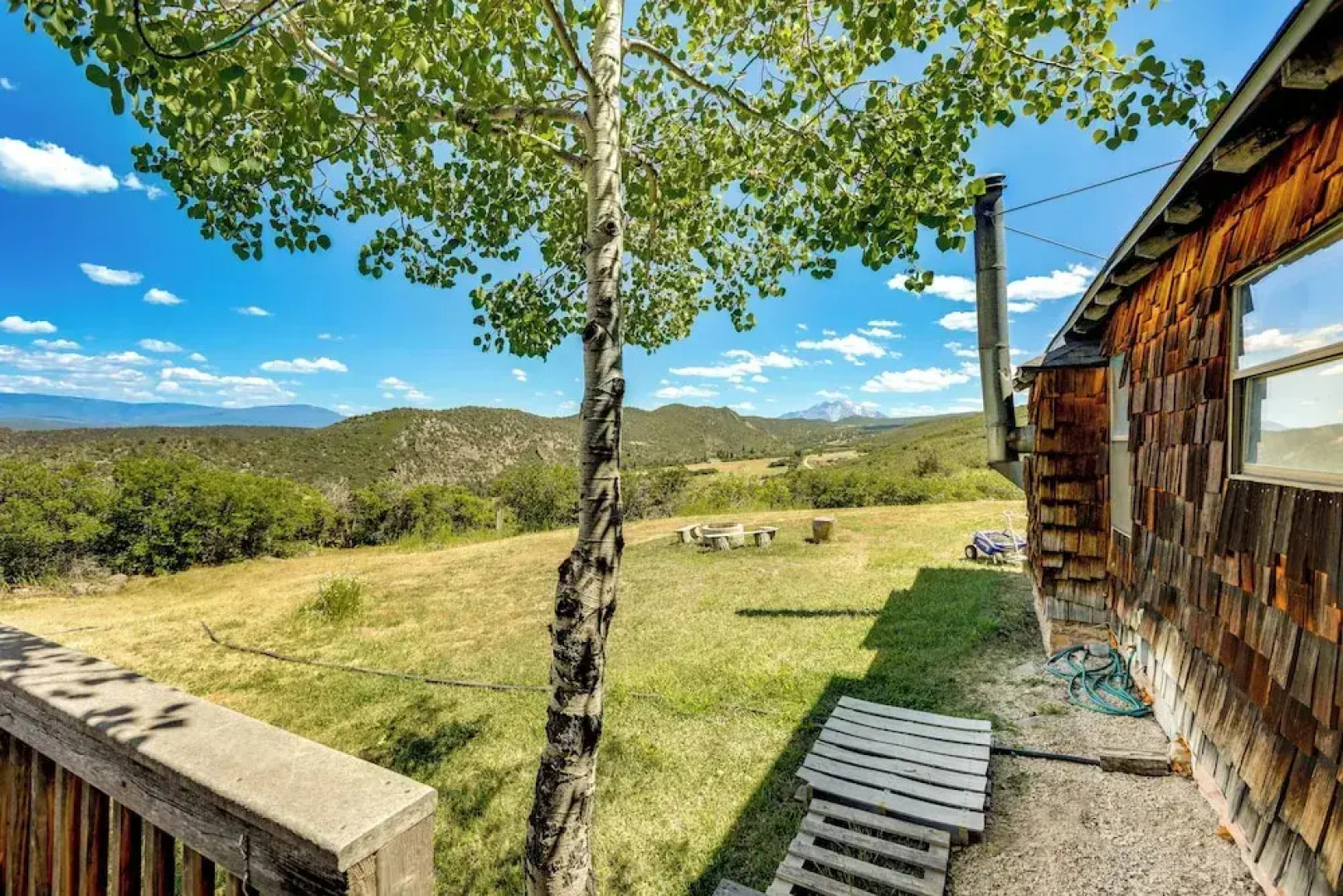 Scenic Mount Sopris View: Historic Alpine Cabin!