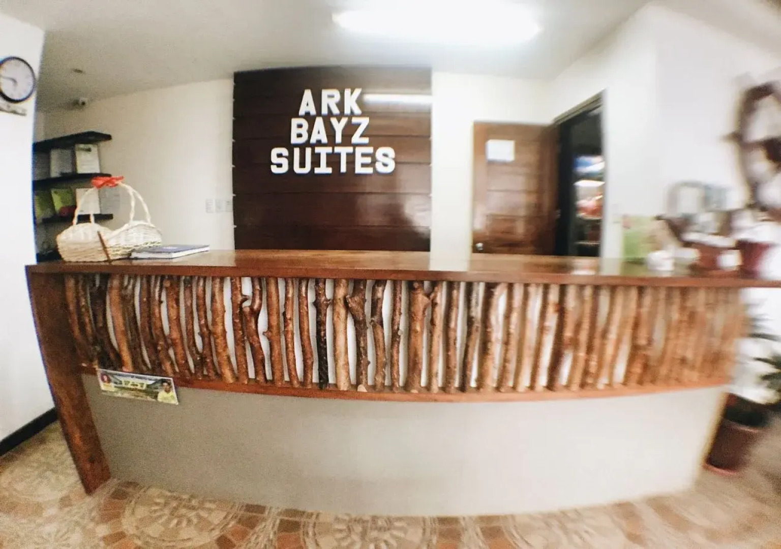Ark Bayz Suites