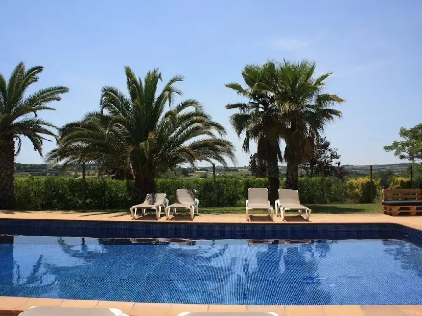 Cozy Cottage in Subirats With Swimming Pool