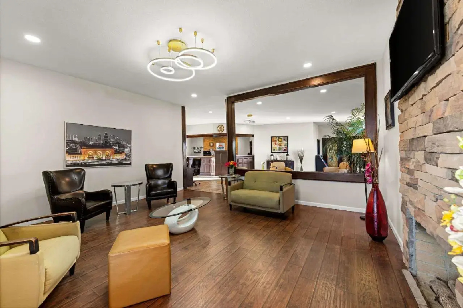 Comfort Inn Kansas City International Airport