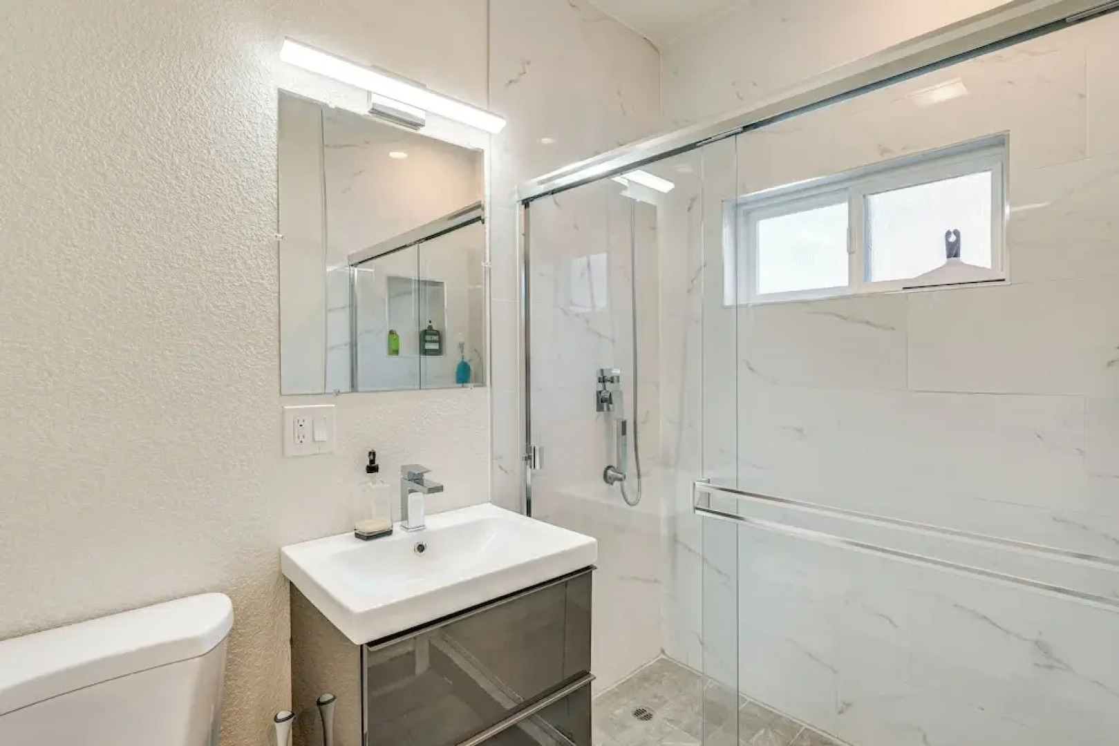 2 Mi to Dtwn: Home w/ Private Pool in Sacramento