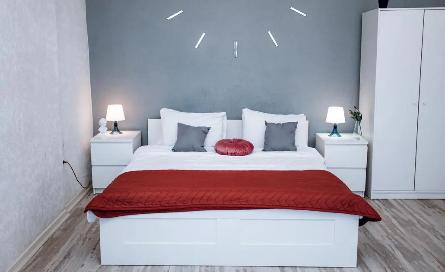 Tolstoy Apart Тургеневская 74