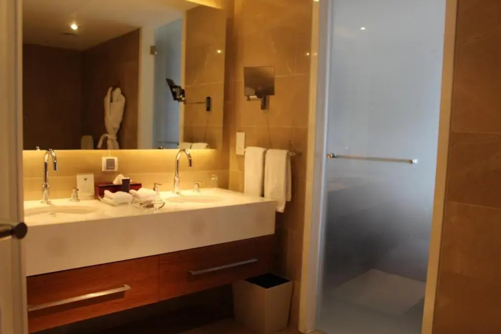 First Class Marina Herzlia