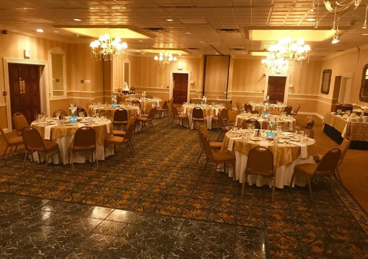 Holiday Inn Cleveland-Mayfield by IHG