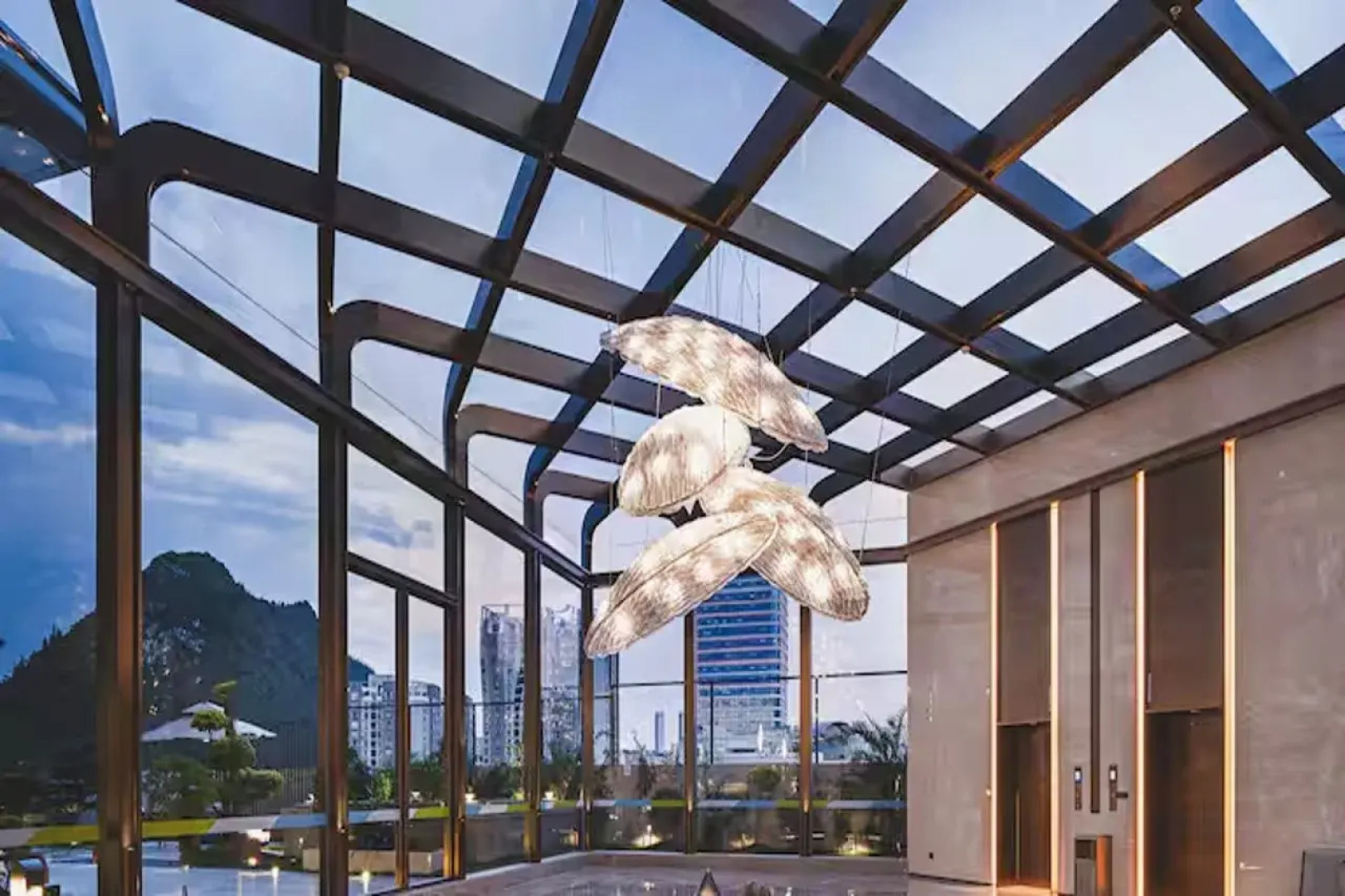 Home2 Suites by Hilton Xingyi Jushan Plaza