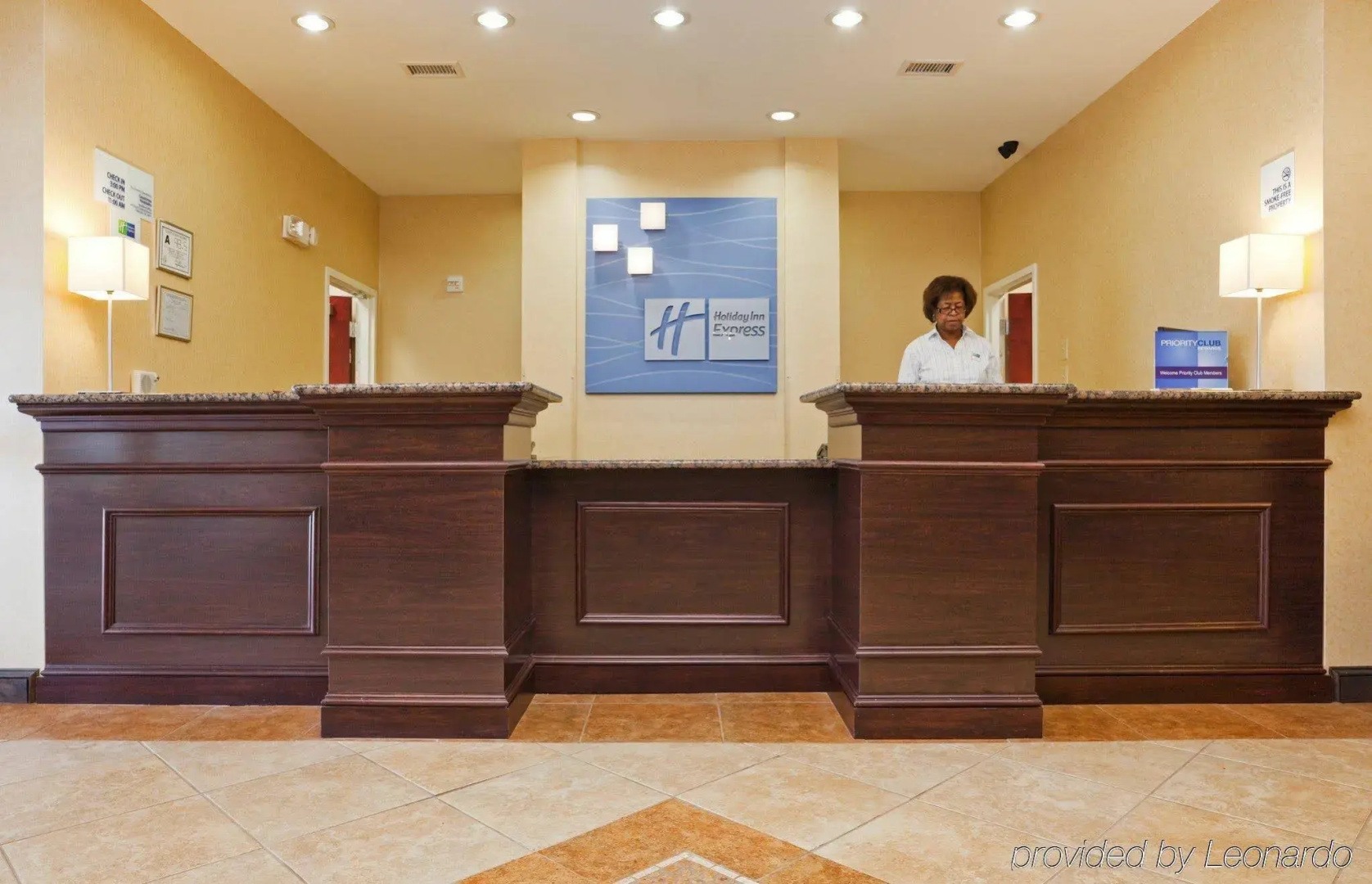 Holiday Inn Express Hotel and Suites Statesville by IHG