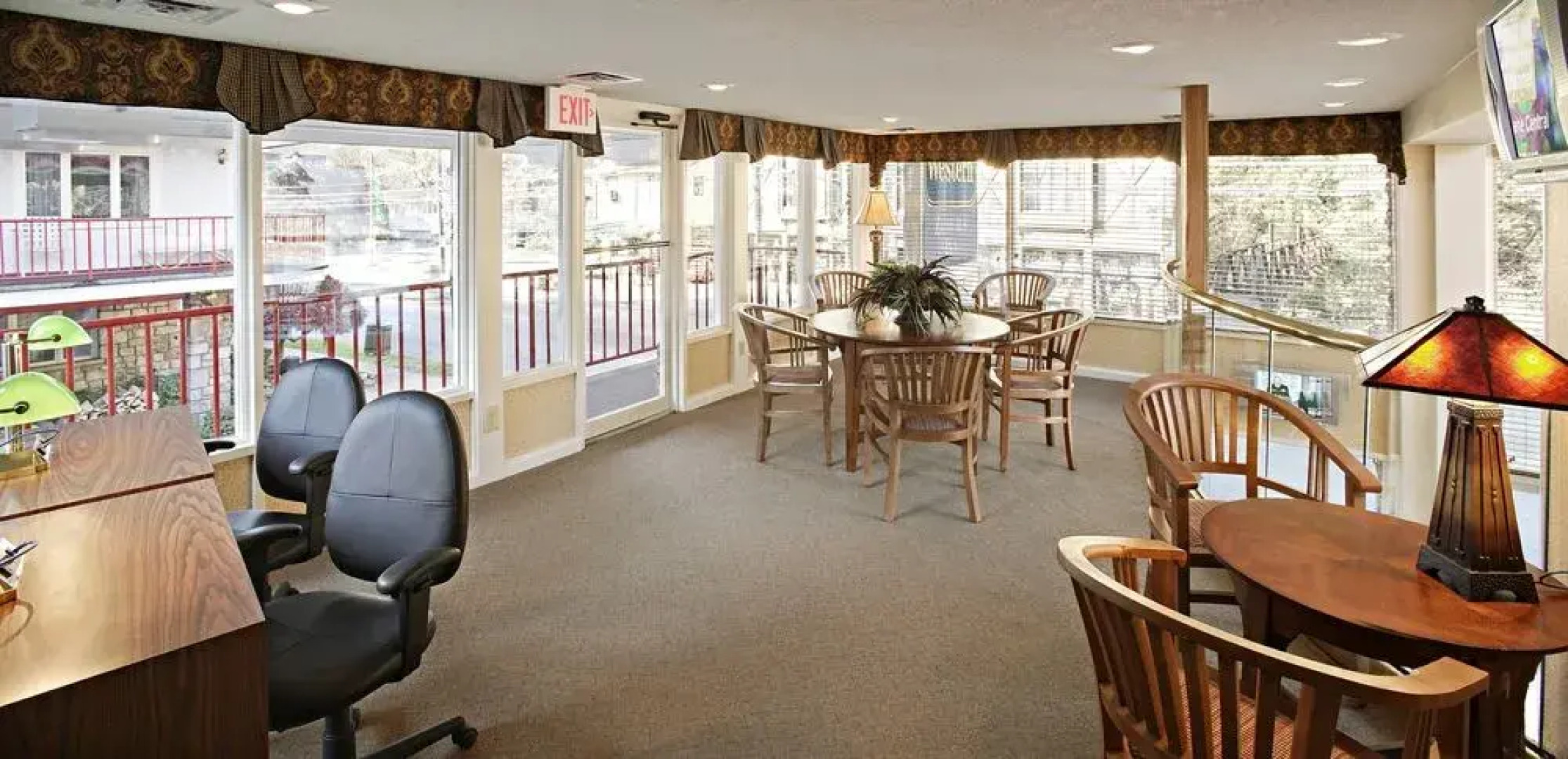 Zoders Inn and Suites