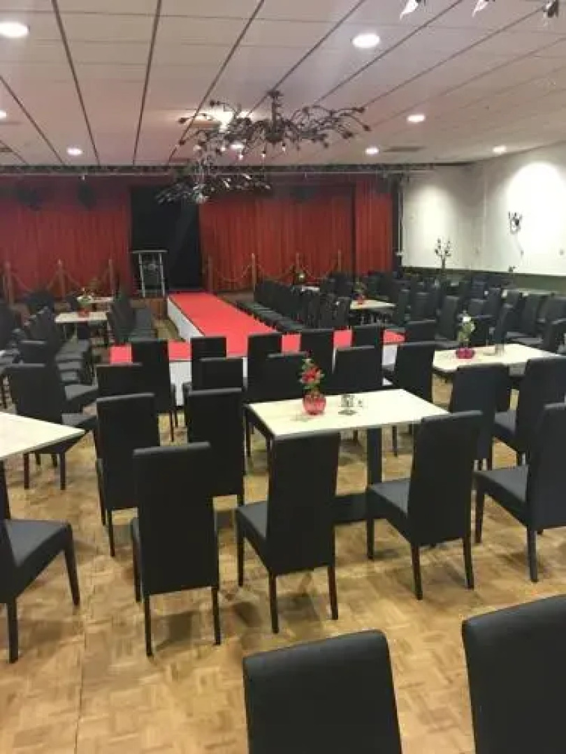 Hotel het Gemeentehuis Uithuizen