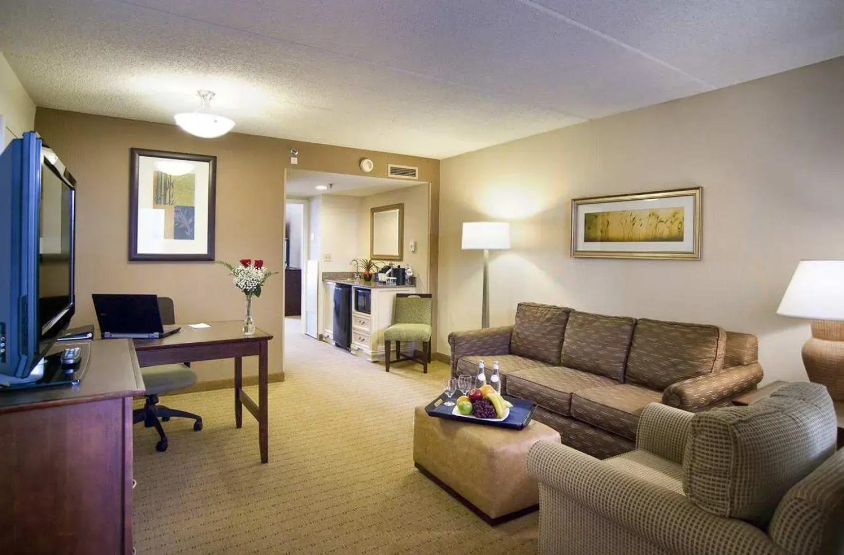 Embassy Suites by Hilton Cleveland Beachwood