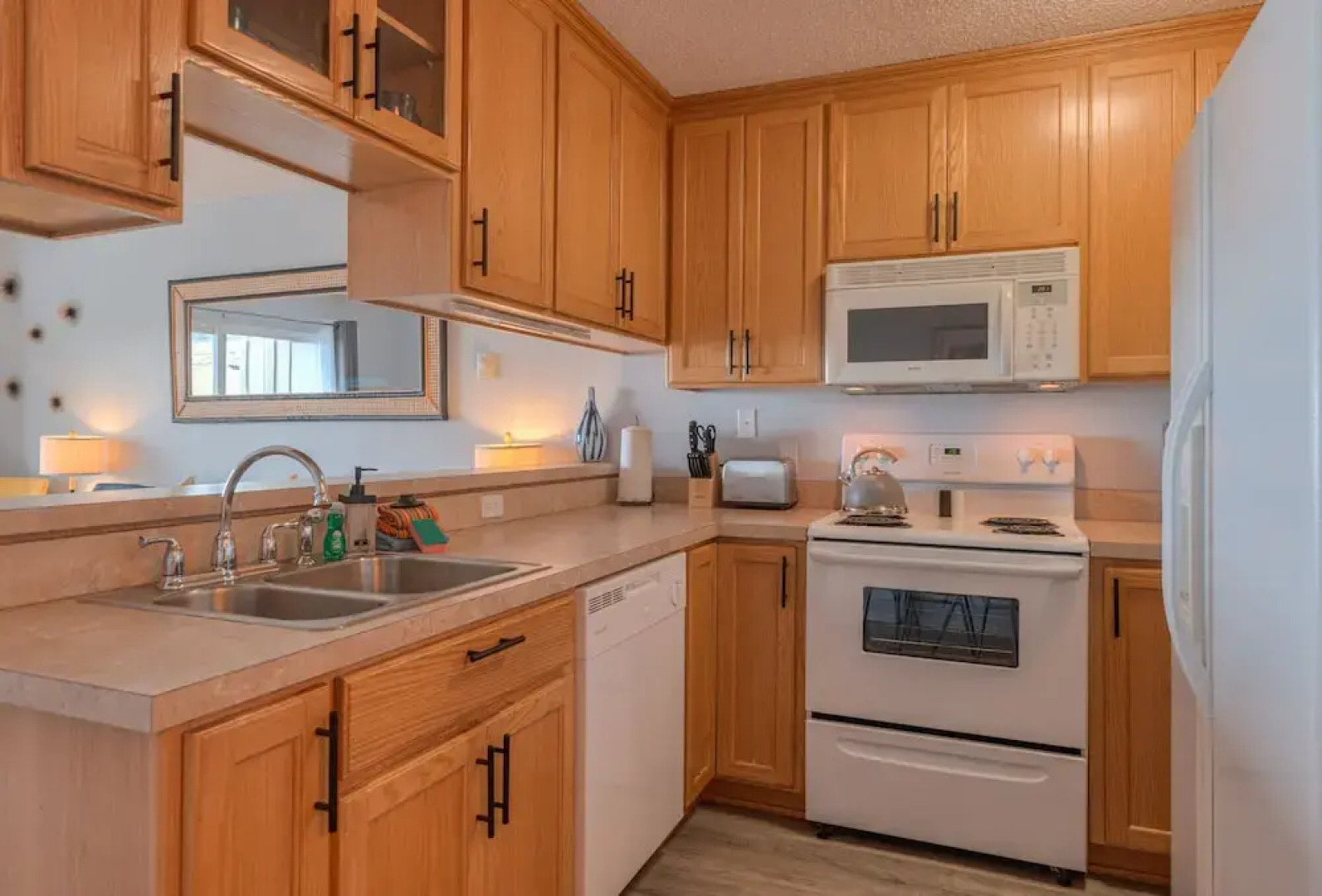 Surftides Plaza Rentals