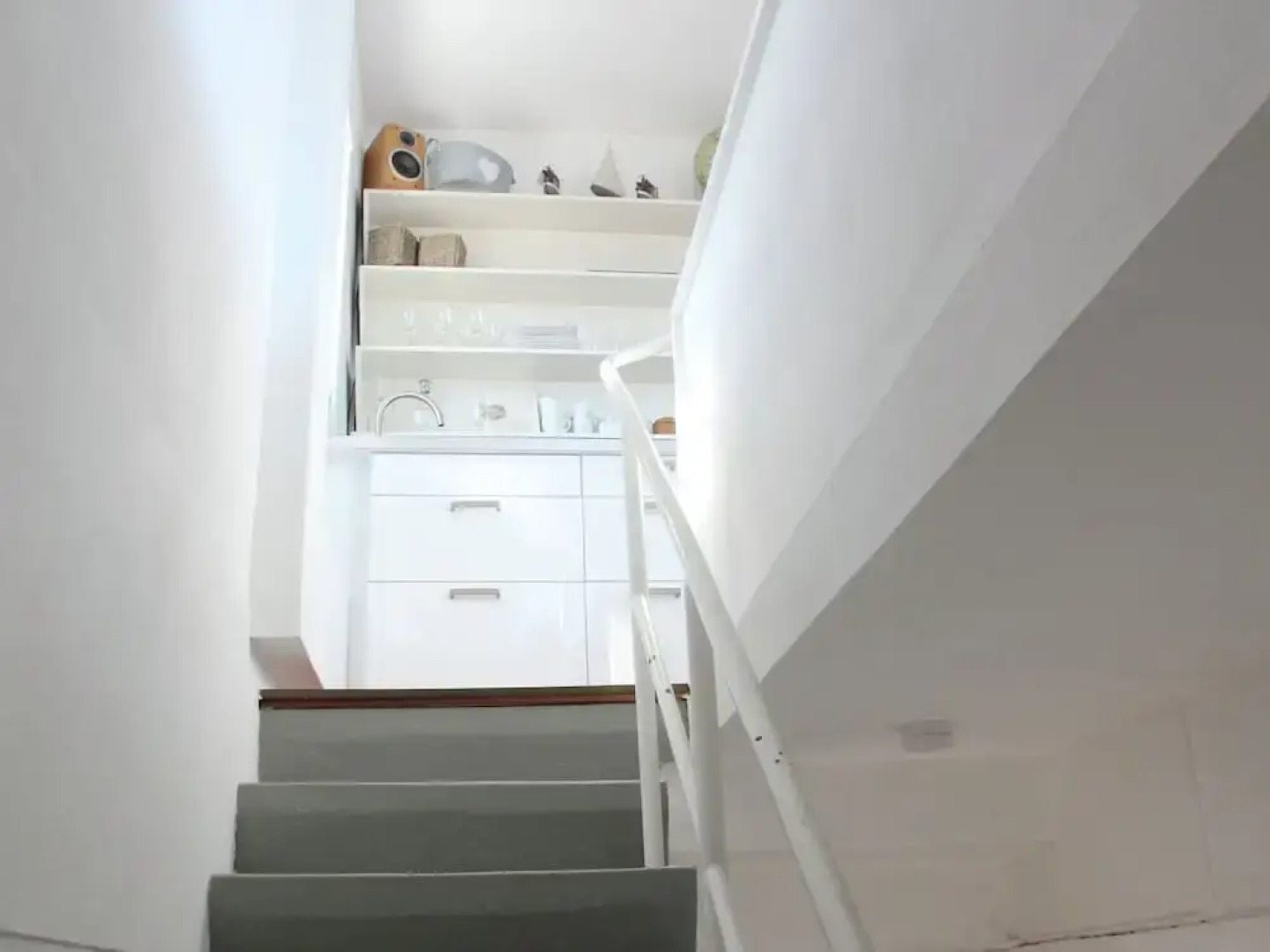 Vintage Holiday Home in Huisduinen near Sea Beach & Center