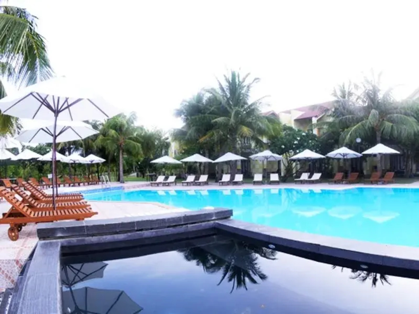 White Sand Doclet Resort And Spa