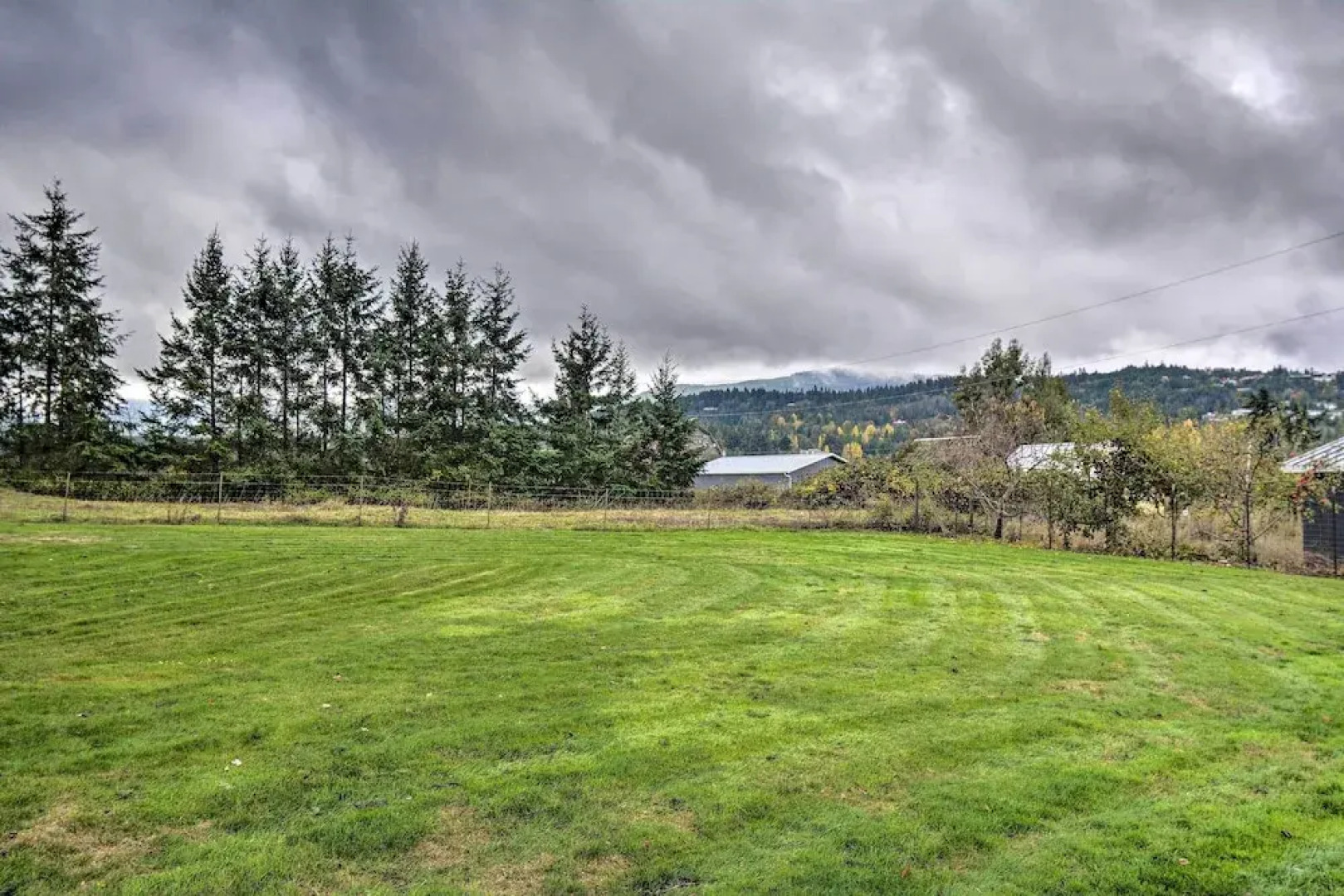 Spacious Home w/ Yard, 20 Miles to Olympic NP