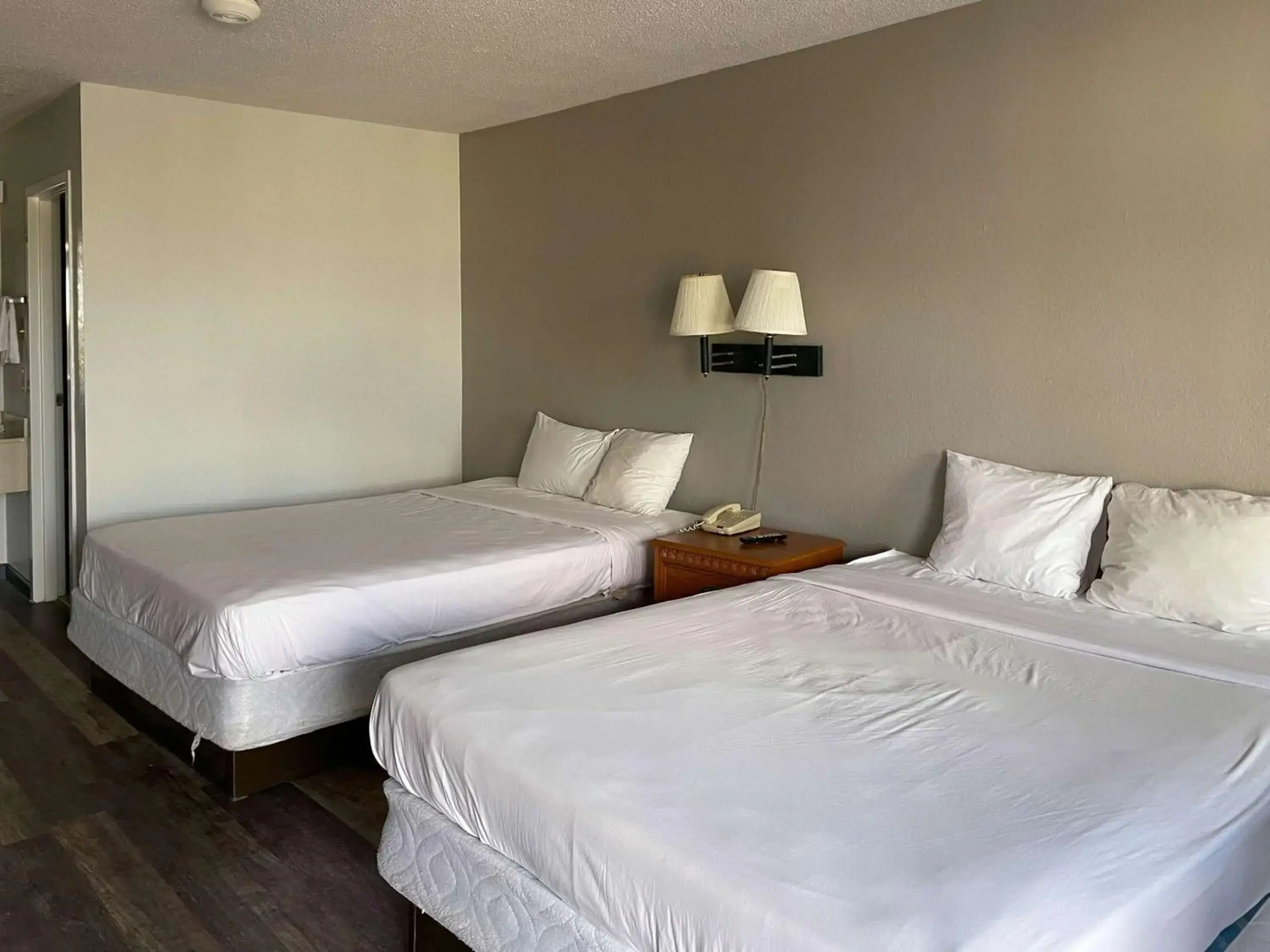 Motel 6 Marianna, FL