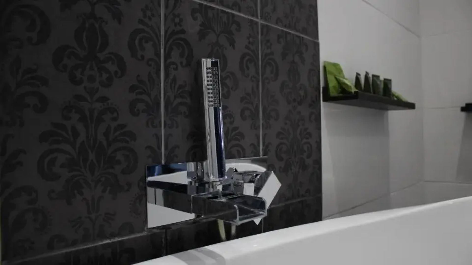 The Whittington & Cat