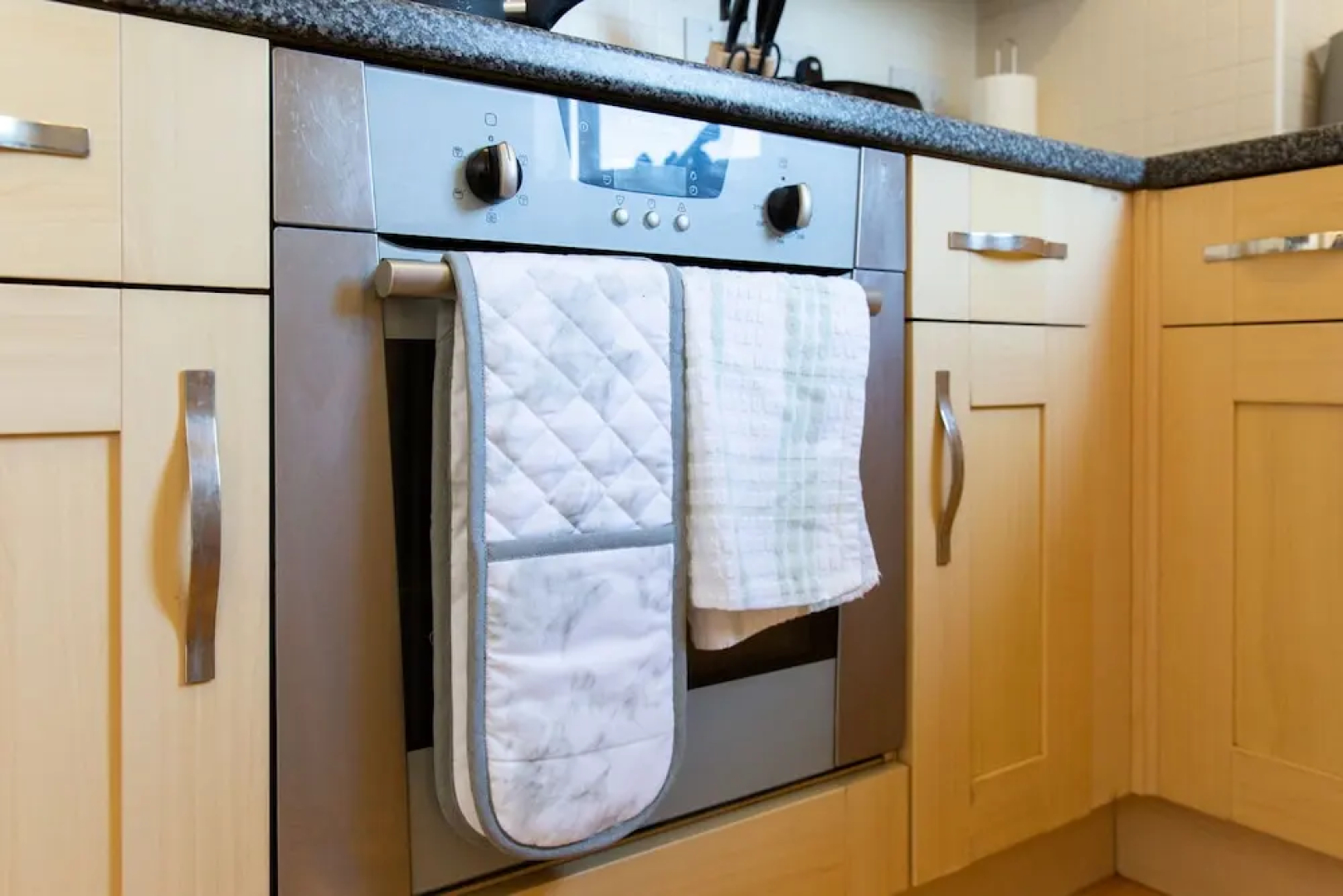 Velvet 2-bed Apartment Stewart Place - Ware