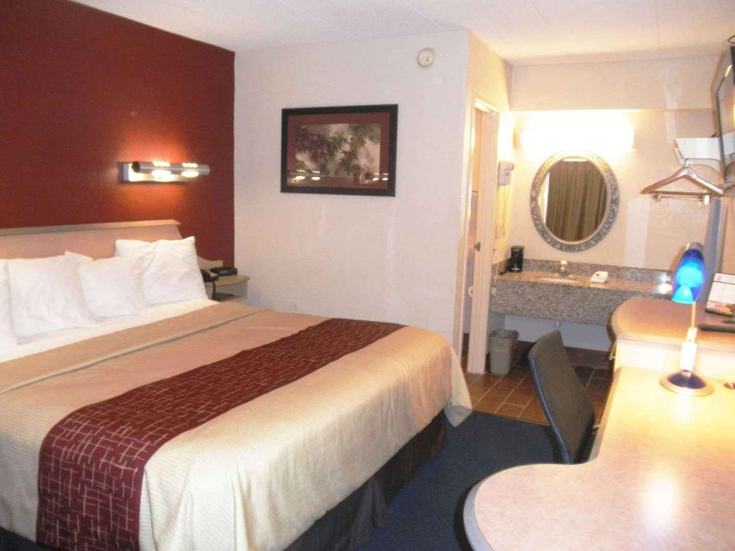 Rodeway Inn Fort Wayne Hotel