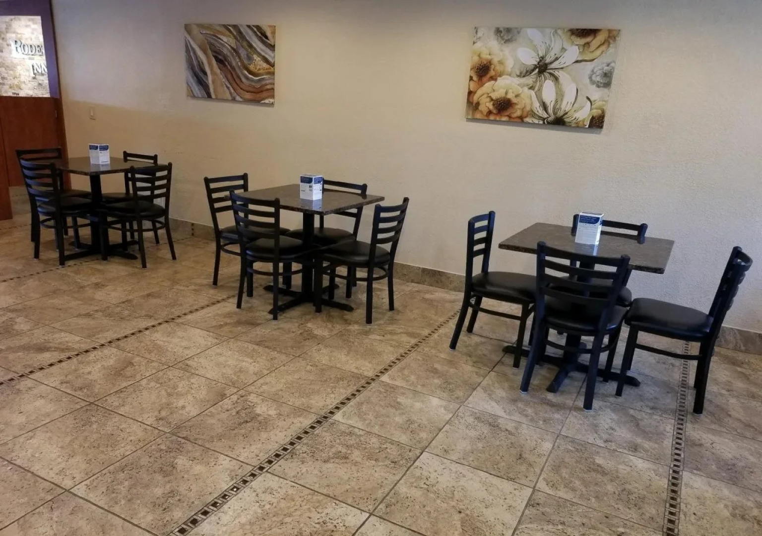 Rodeway Inn Metro Airport