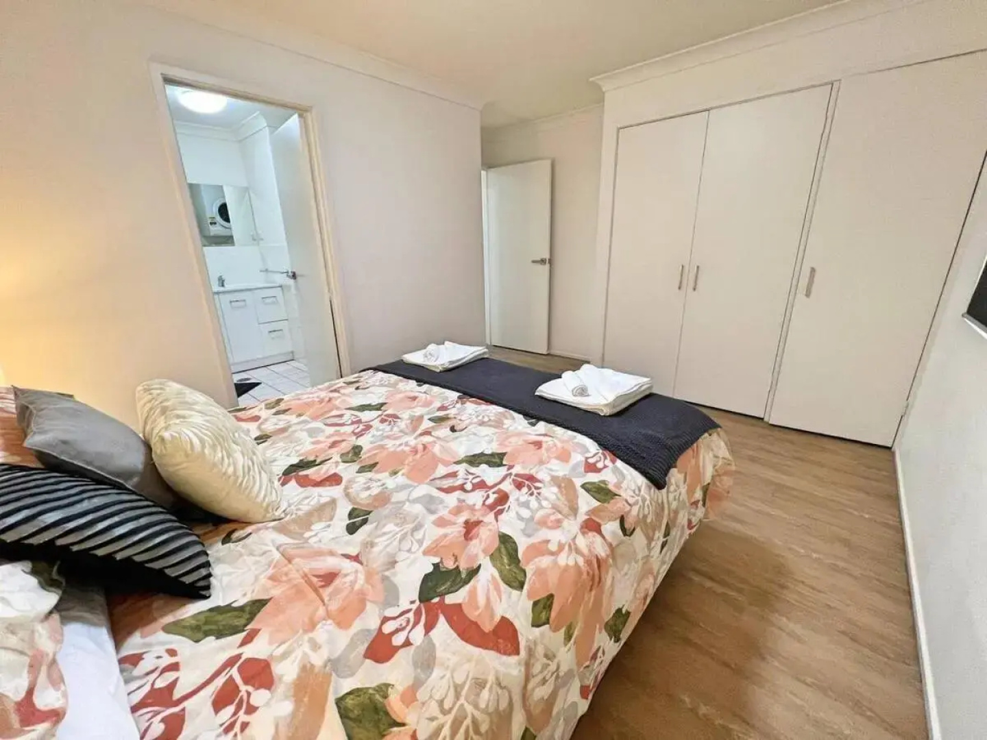 Beautiful & enclosed, 1 bd 1 bth - close to CBR Hospital