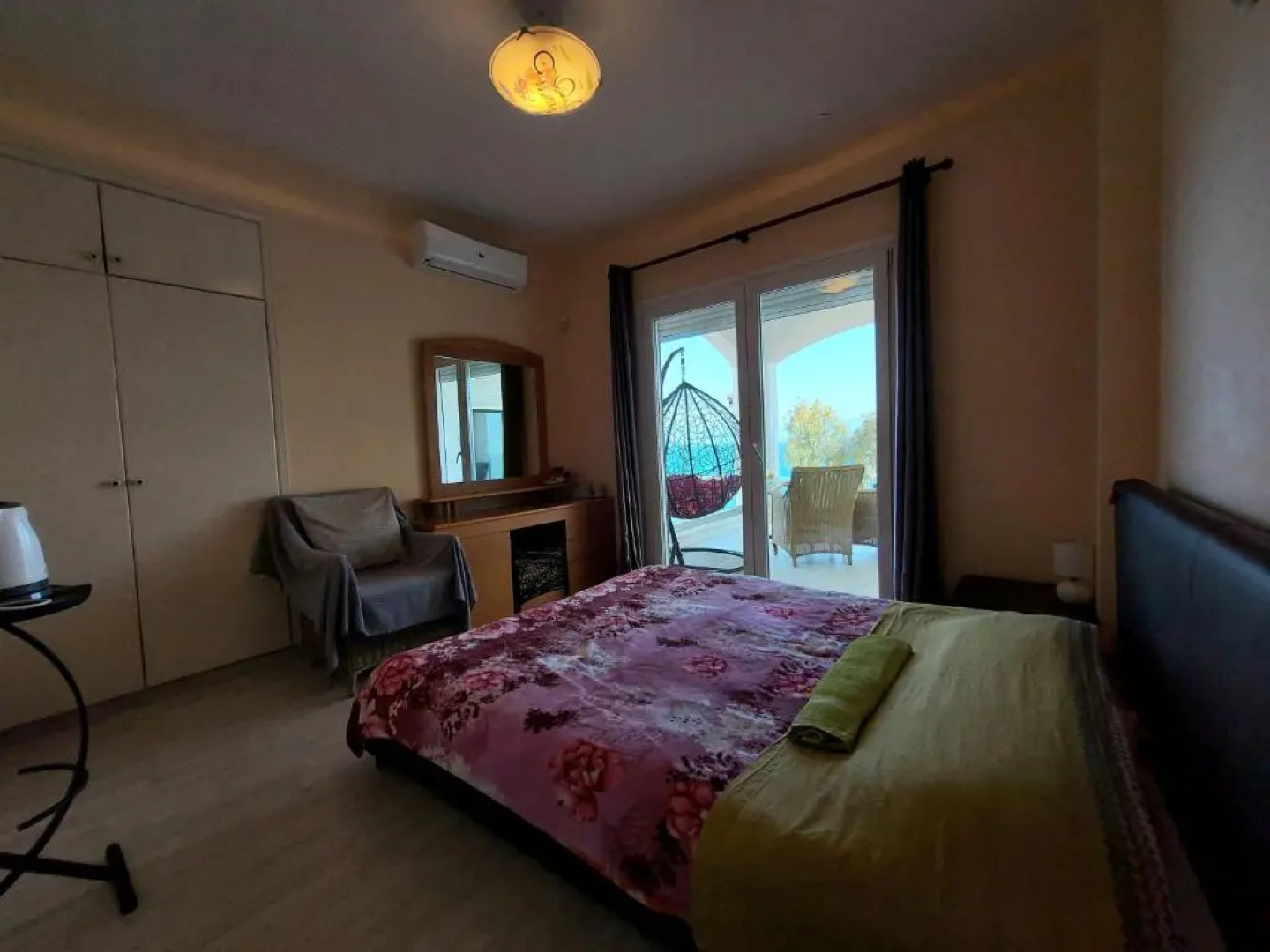 Galatex Beachfront 1st line sea view suites - best location peaceful green place