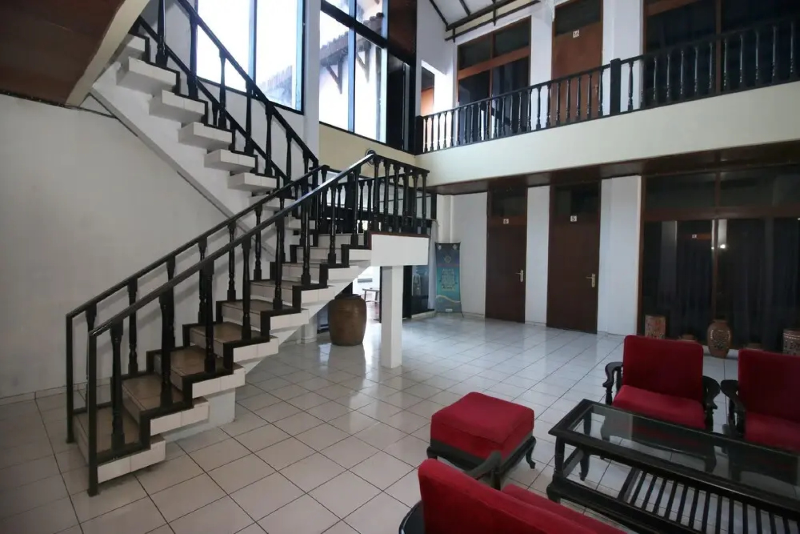 Airy Eco Syariah Otista 106 Kuningan