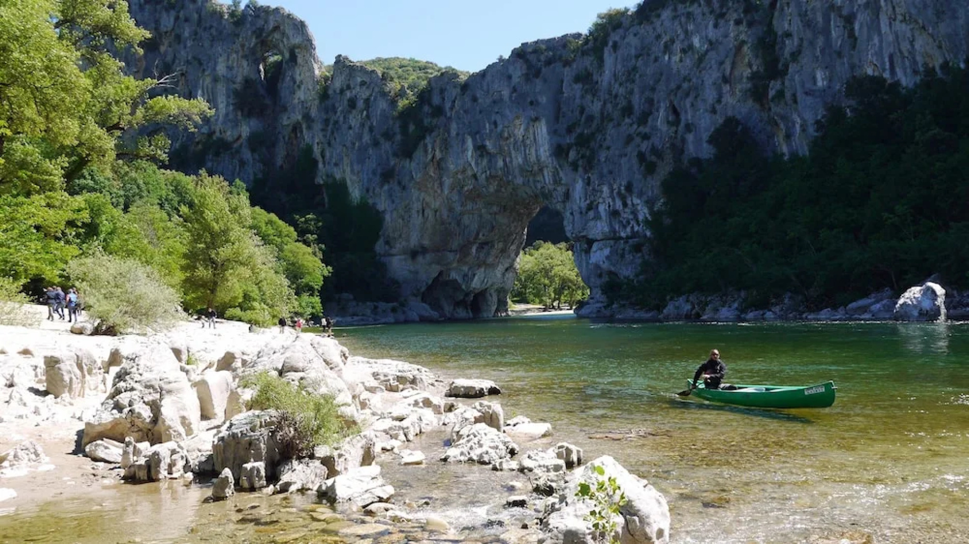Domaine de Saint Cerice  en Ardèche Sud