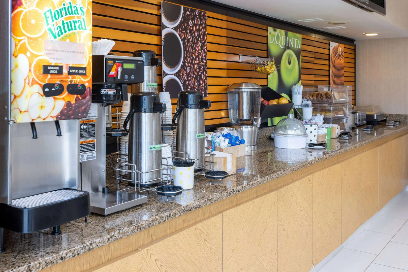 La Quinta Inn & Suites by Wyndham Kingsport TriCities