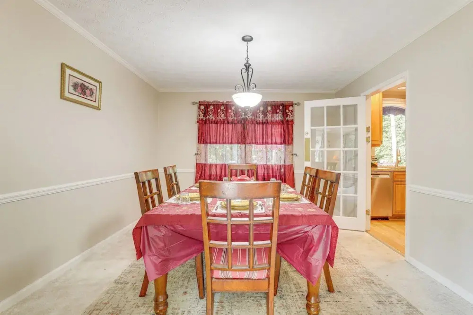 6 Mi to Stone Mountain Park: Home w/ Deck!