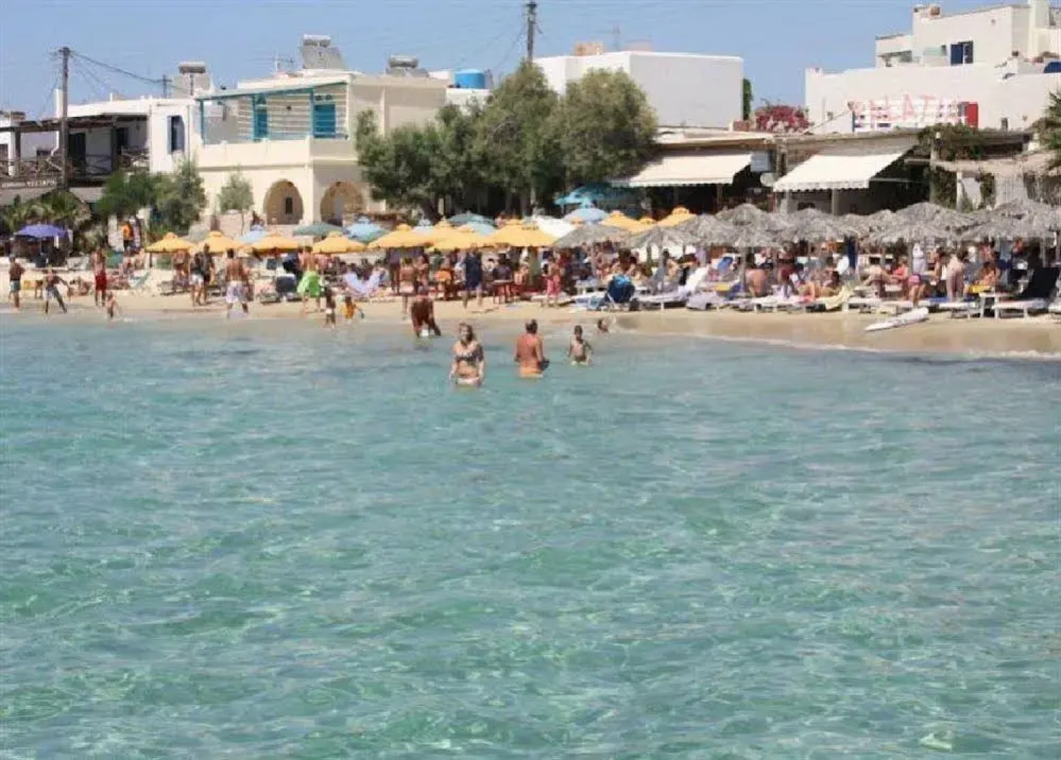 Iades Studios & Apartments