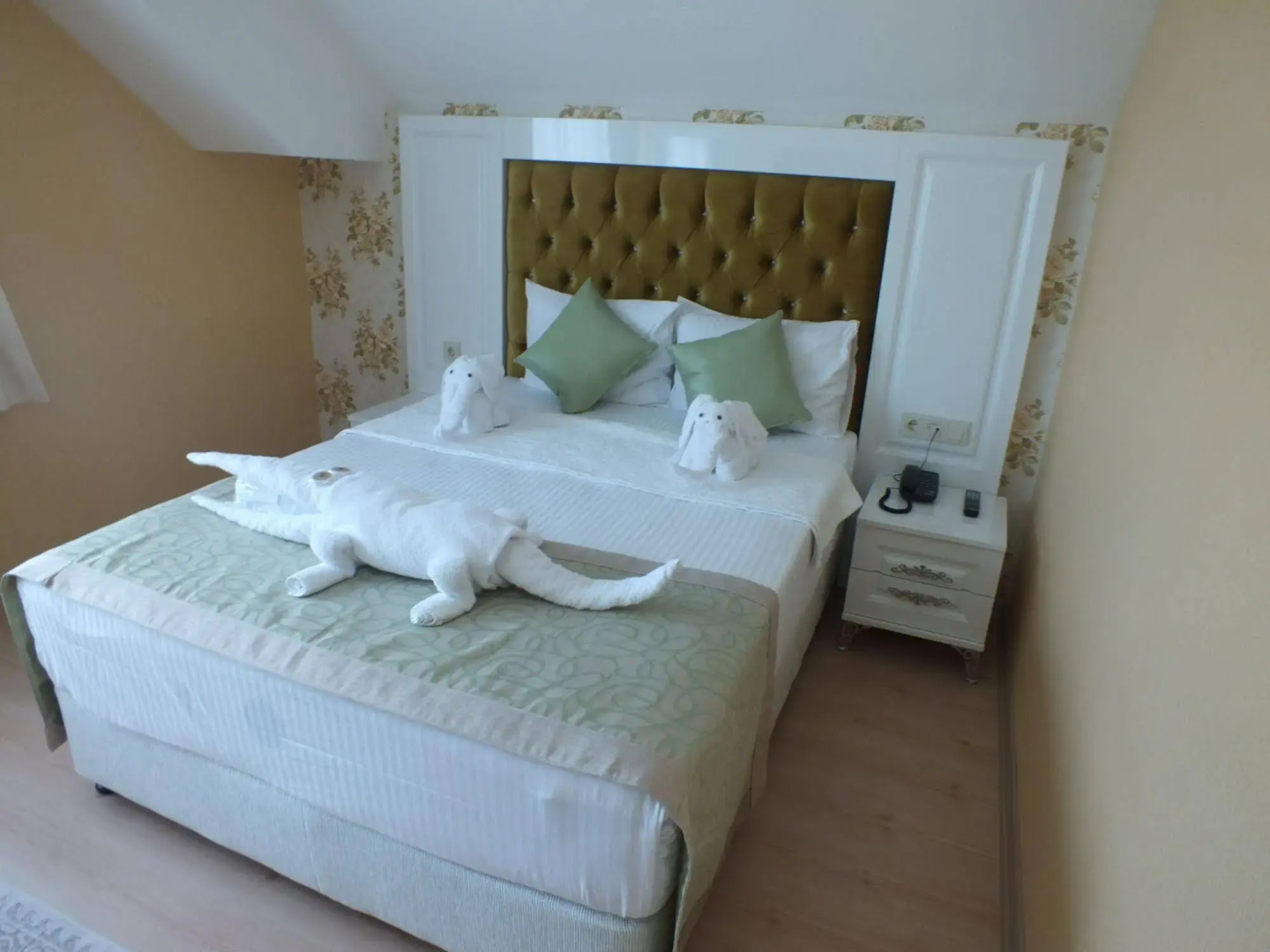 Emirtimes Hotel Kadikoy