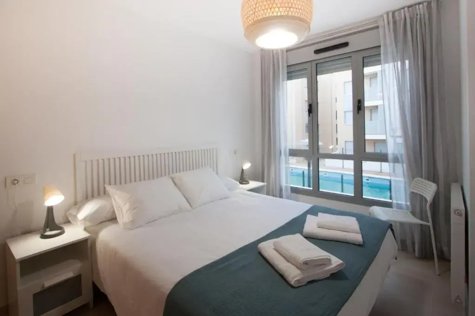 Esguil, apartamento con piscina, a 3 km de la playa