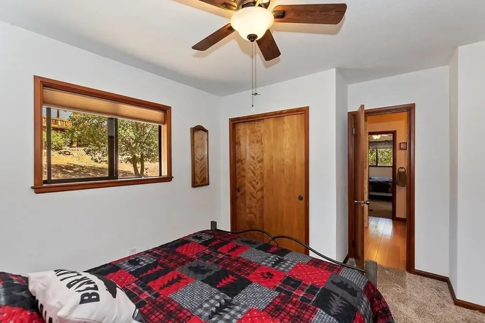 033 - Bruin Trail Retreat