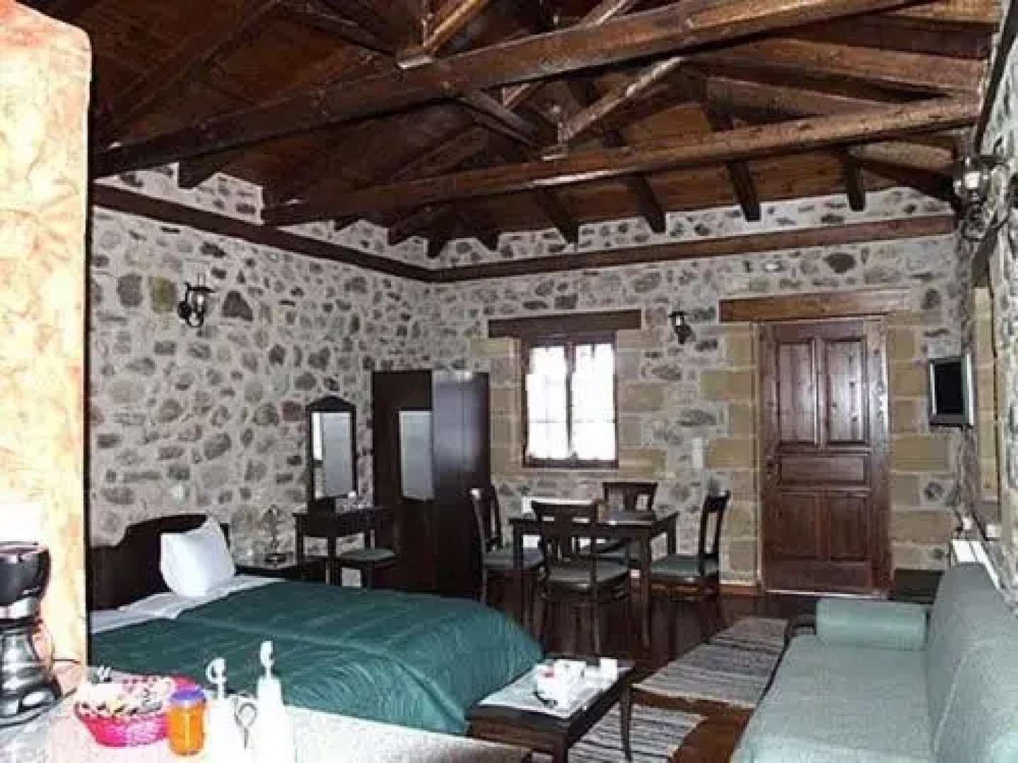 Pikoulianika Apartments
