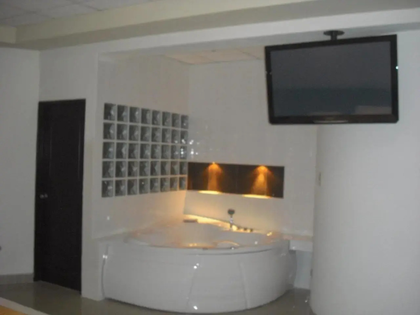 La Estancia Hotel