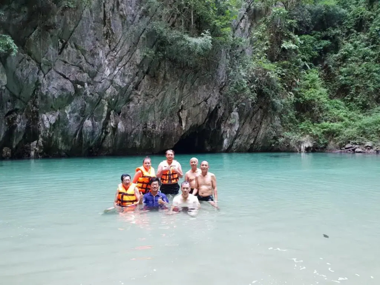 Cashew Nut Bungalow, Ko Mook