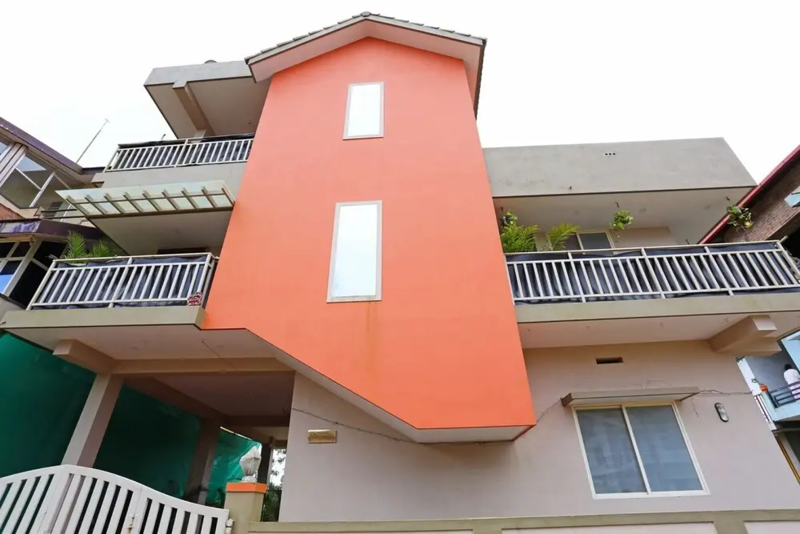 OYO 9375 Home Serene 1BHK Madikeri