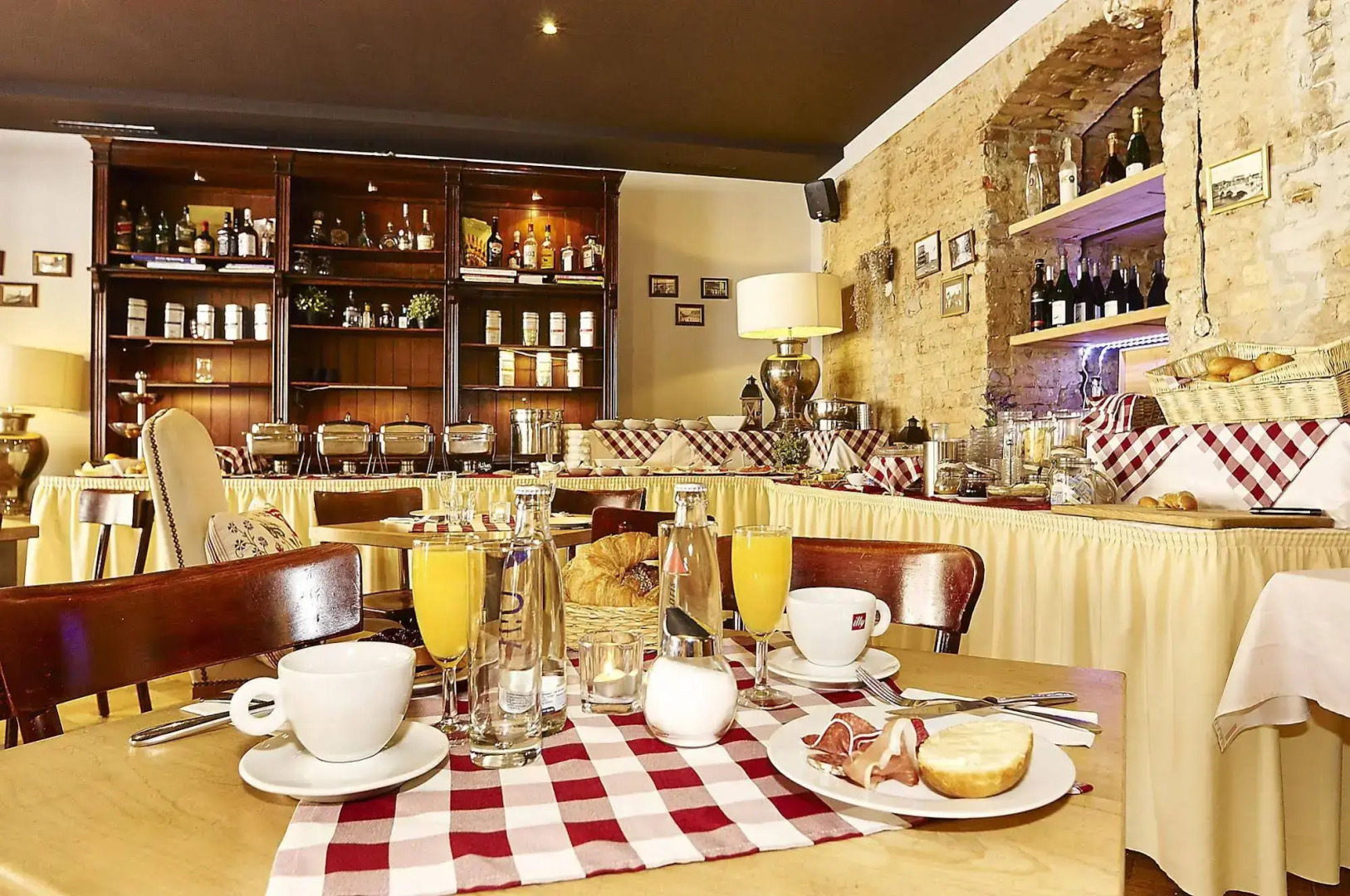 Stadthotel Schall & Rauch